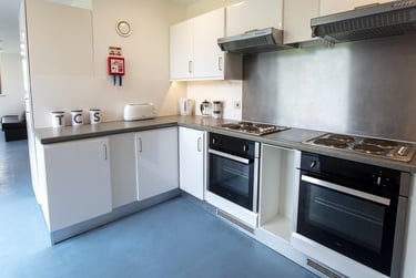 1 bed flat, East Sands, City Centre, St Andrews, KY168LH - Image 12